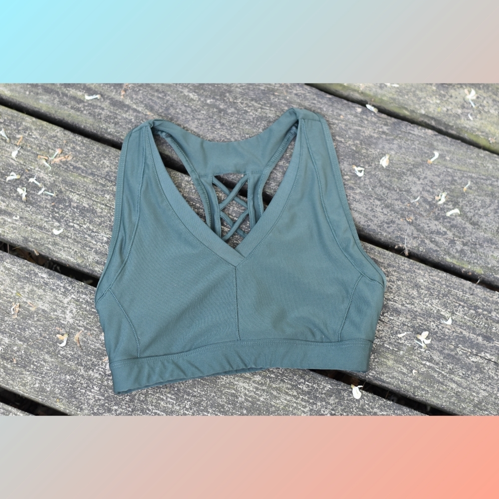 AVIA Green Sports Bra With Lace And Chiffon Details Size S/CH (4-6)